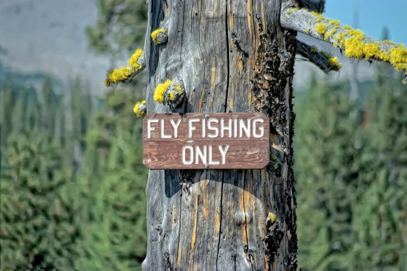 Sign at Sparks Lake Campground, Cascade Lakes Scenic Byway, Oregon